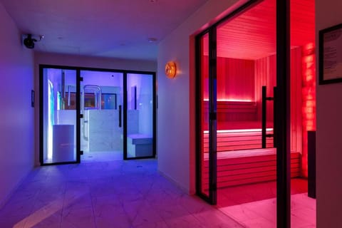 Ki Space Hotel & Spa - near Disneyland Paris Hotel in Bailly-Romainvilliers