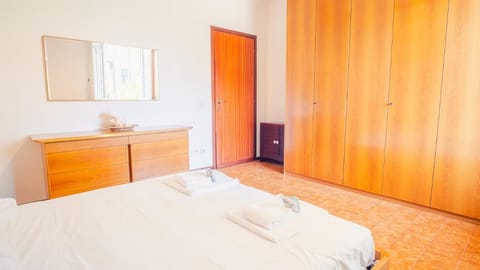 Sweet Garden Apartment - Italian Homing Apartment in Sirmione