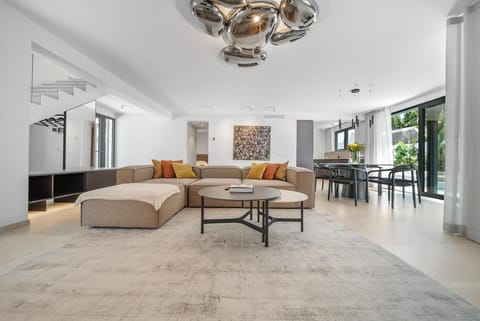 Villa Rio Verde Hotel in Marbella