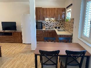 Cozy Apartment Crno Apartment in Zadar