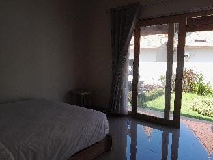 Maha Rama 1 Apartment in Abang