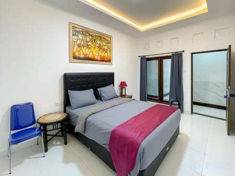 RedDoorz @ Lotus House Seminyak Hotel in Kuta