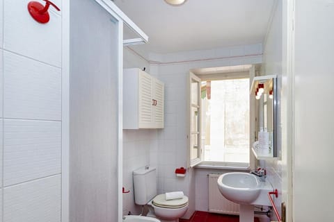 Seaview Apartment near the Castle by Wonderful Italy Apartment in Camogli