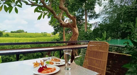 Sunset Shade Villa Hotel in Sukawati