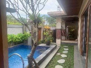 Sunflower villa Villa in Kuta Selatan