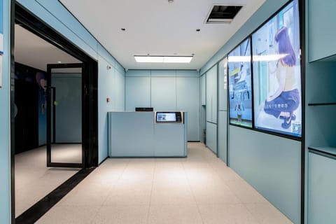 Hi Inn Tianjin Civil Aviation University Dengzhou South Road Metro Station Hotel in Tianjin