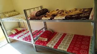 Mens Executive Guest House in Burdubai  Apartment in Dubai