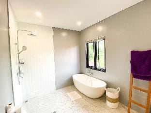 2 BR Private Spacious Villa with pool in Kedungu Villa in Kediri