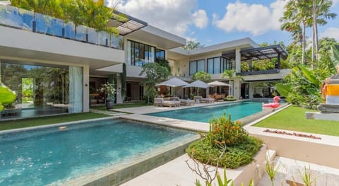 Villa Morada Canggu by Nakula Hotel in Mengwi