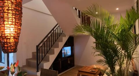 VILLA SARY AKAR UBUD Hotel in Kuta