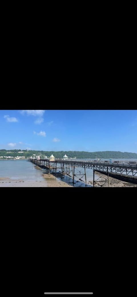 UG apartment Vacation rental in Bangor