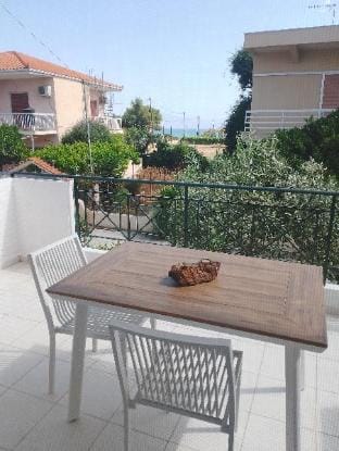 Marina Appatment Fully Renovated by the sea  Apartment in Euboea