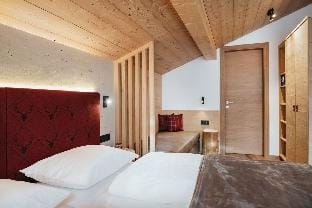 Sas Dla Crusc, 402, Suite Apartment in Corvara