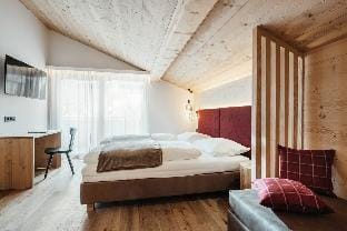 Sas Dla Crusc, 402, Suite Apartment in Corvara