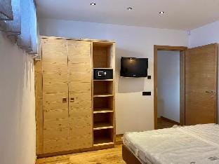 Störes, 501, Basement Apartment Apartment in Corvara