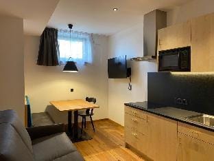 Störes, 501, Basement Apartment Apartment in Corvara