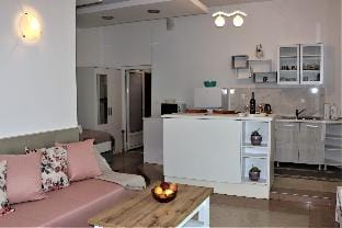 Apartment Carla  Apartment in Dubrovnik-Neretva County