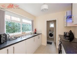 Monthly offer near City Centre and Airport 30% off Vacation rental in Darlington