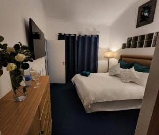 1 Bedroom self-catering, seaview apartment Apartment in Cape Town