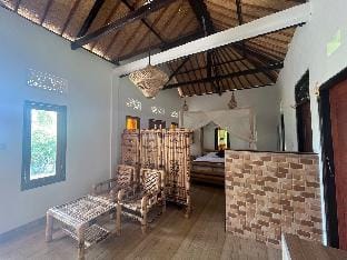 Ariwigangga Garden Guest House Vacation rental in Kerambitan