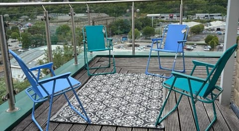 2 bedrooms, 2 bathrooms Stunning Penthouse view Apartment in Bradford
