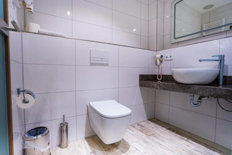 Puzzle Hotel Airport Frankfurt Hotel in Mainz-Bingen