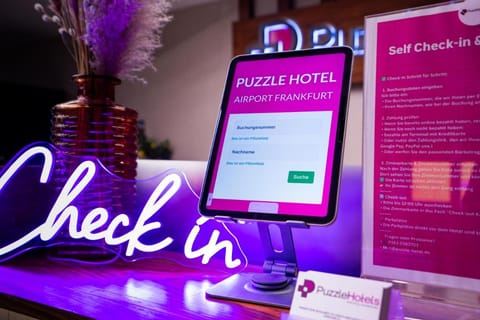 Puzzle Hotel Airport Frankfurt Hotel in Mainz-Bingen