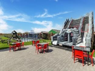 Cottage on sheep farm with gelateria Vacation rental in North Brabant (province)