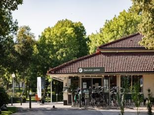 Bungalow in Weert with Private Jetty Vacation rental in Weert