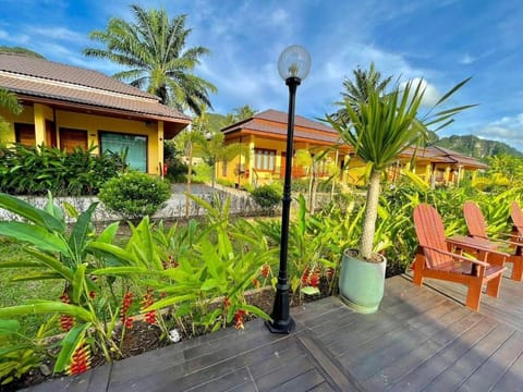 Capital O 75518 Baan Rose Resort Ao Luk Hotel in Krabi Changwat