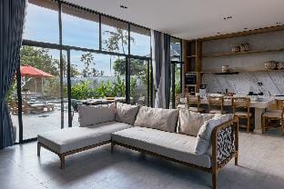 Beachfront Luxury 3 BD Villa by Joshua District  Villa in Kediri