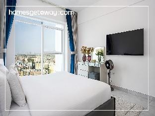 Homesgetaway -Spacious 1BR Apt in Pearlz by Danube Apartment in Dubai