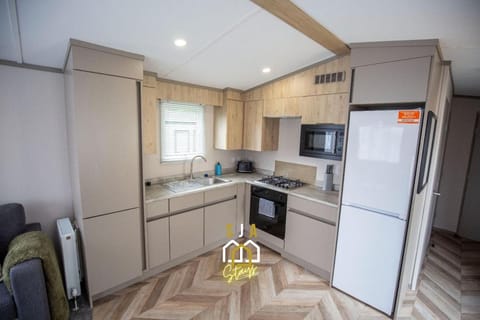 Grantown Getaway - SJA Stays - Modern 2 Bed Static Vacation rental in Scotland