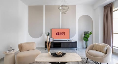 Urban Panda Skyview Hostel JBR Hotel in Dubai