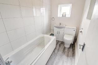 Quaint Studio Apartment Near To Waterfront Apartment in Wallasey
