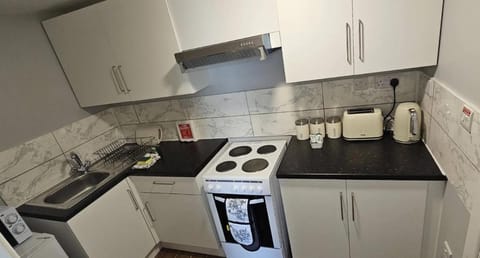 Plas Bellin Studios Apartment in Wales