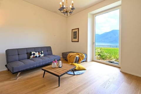 One  Only Central Suite Garden Apartment in Lugano