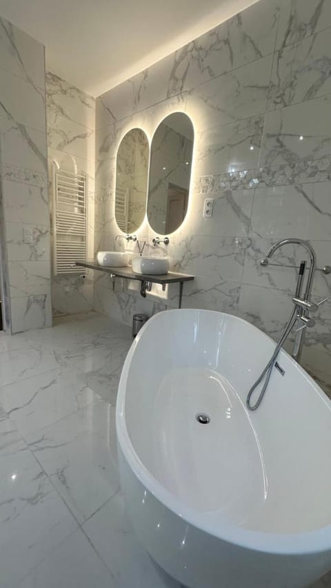 Chateau Loyd & Spa Normandie Pays de Caux Hotel in Normandy