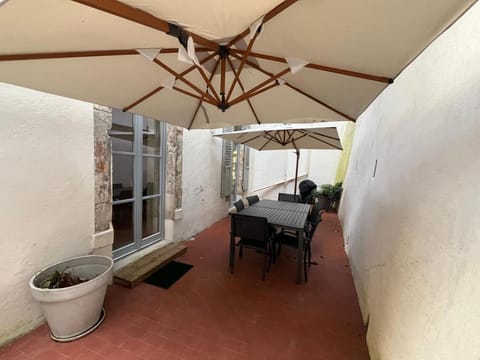 Villa des Thermes - T3 RDC Apartment in Clermont-Ferrand