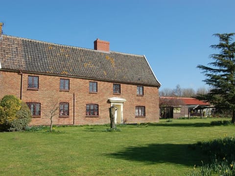 Strenneth Hotel in South Norfolk District
