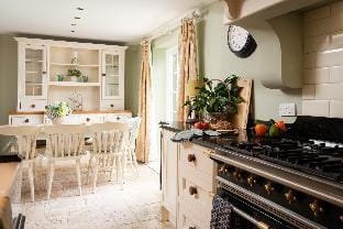 Rose Cottage, 4 Bedroom Vacation rental in Craster