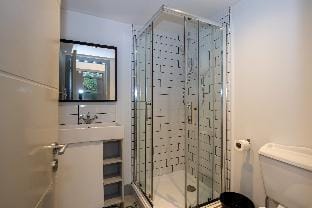 Spacious  Apartment close to Manchester City Centre By Pillo Rooms Apartment in Salford