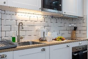 Spacious  Apartment close to Manchester City Centre By Pillo Rooms Apartment in Salford