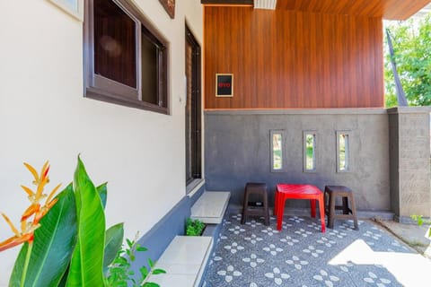 OYO 94152 Pondok Wisata Alan Dinah Hotel in Bali