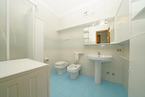 Residence Riviera 43 by Wonderful Italy Apartment in Desenzano del Garda