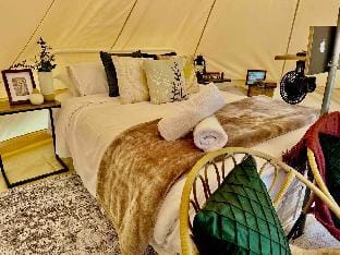 Base Glamp Bruny - Exclusive Use - All Yours Vacation rental in South Bruny