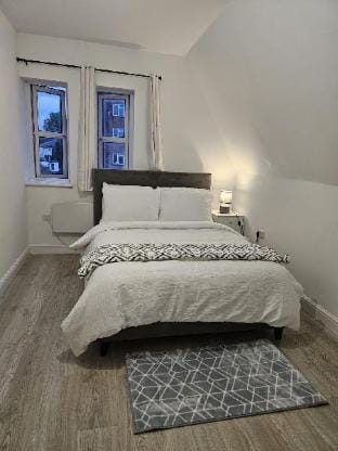 Affordable 2 bed flat in Bedford. Apartment in Bedford