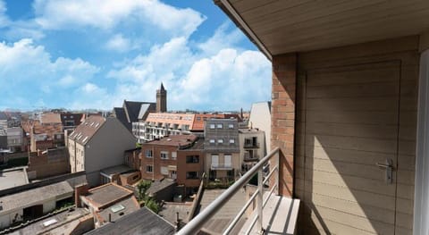 Bright Coastal Stay in Bredene Apartment in Bredene