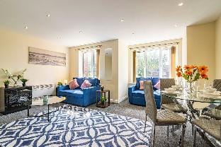 Two Bed Apartment Families Long Stays Free Parking Apartment in Nottingham