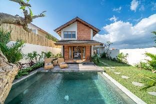 Villa D'Bajang II Villa in North Kuta